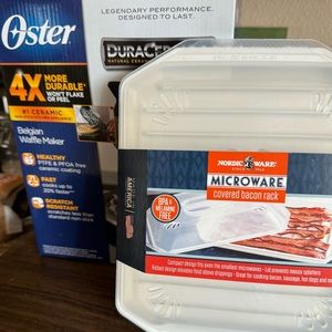 Brand new bundle Oster Waffle maker and Nordic Ware microwave bacon cooker